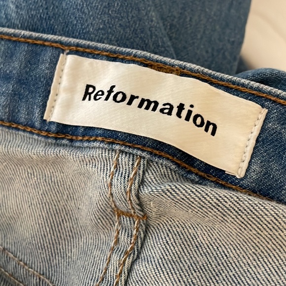 Reformation straight leg high waisted jeans size 25 - Picture 4 of 8